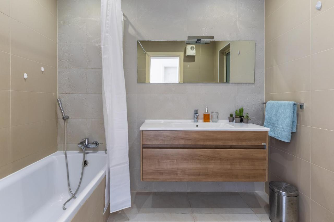 Stunning - Sunnyside 3-Bedroom Sliema Buitenkant foto