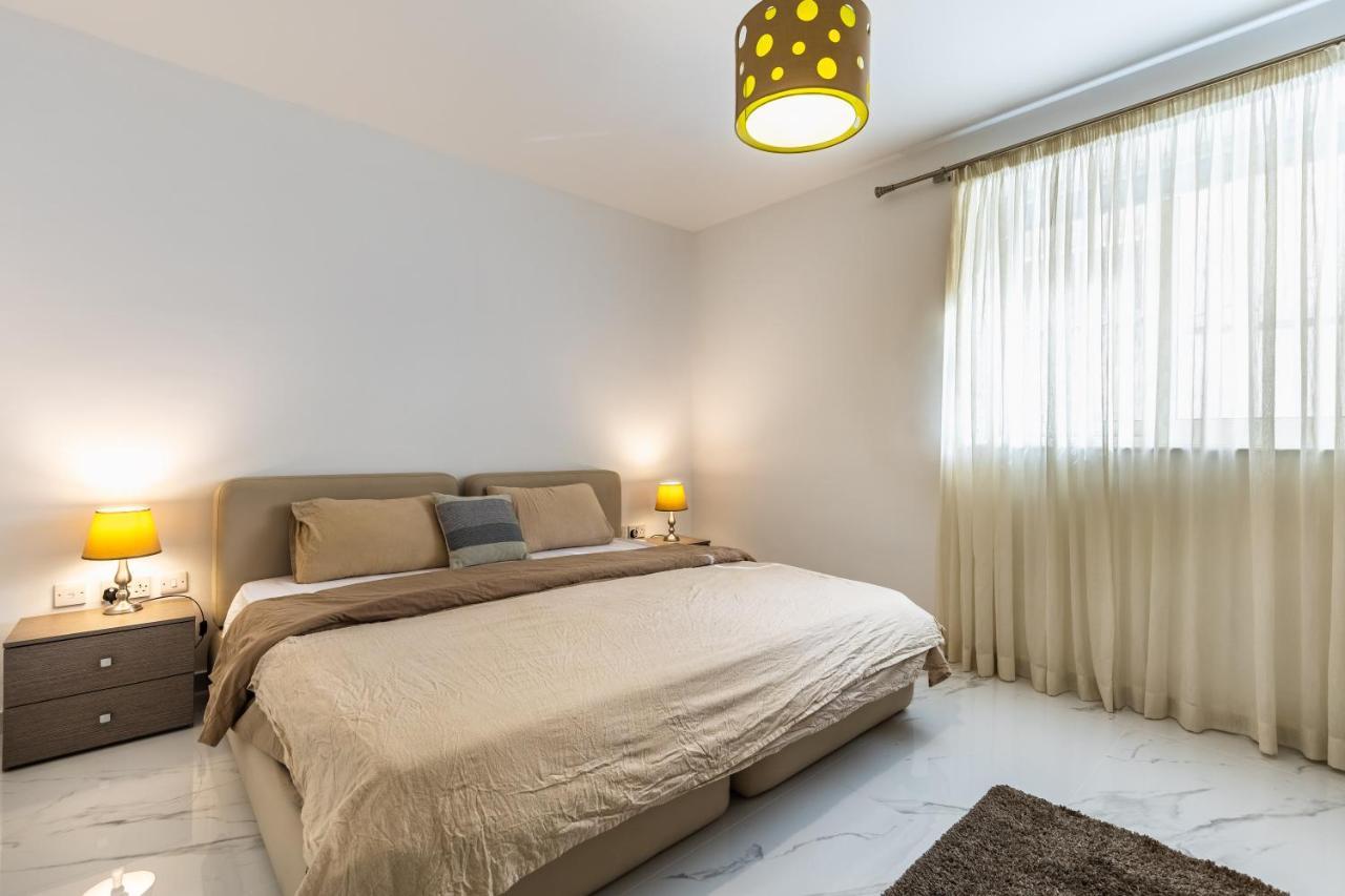 Stunning - Sunnyside 3-Bedroom Sliema Buitenkant foto